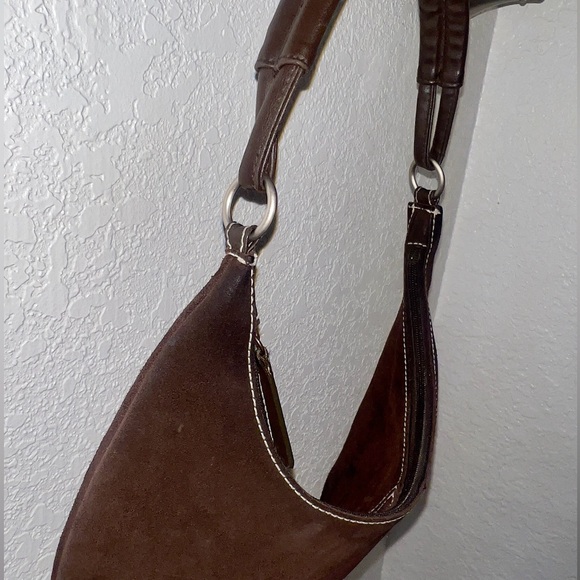 Chocolate Suede Handbag with Brown Faux Leather Handle Strap Purse Old Navy - Picture 5 of 10